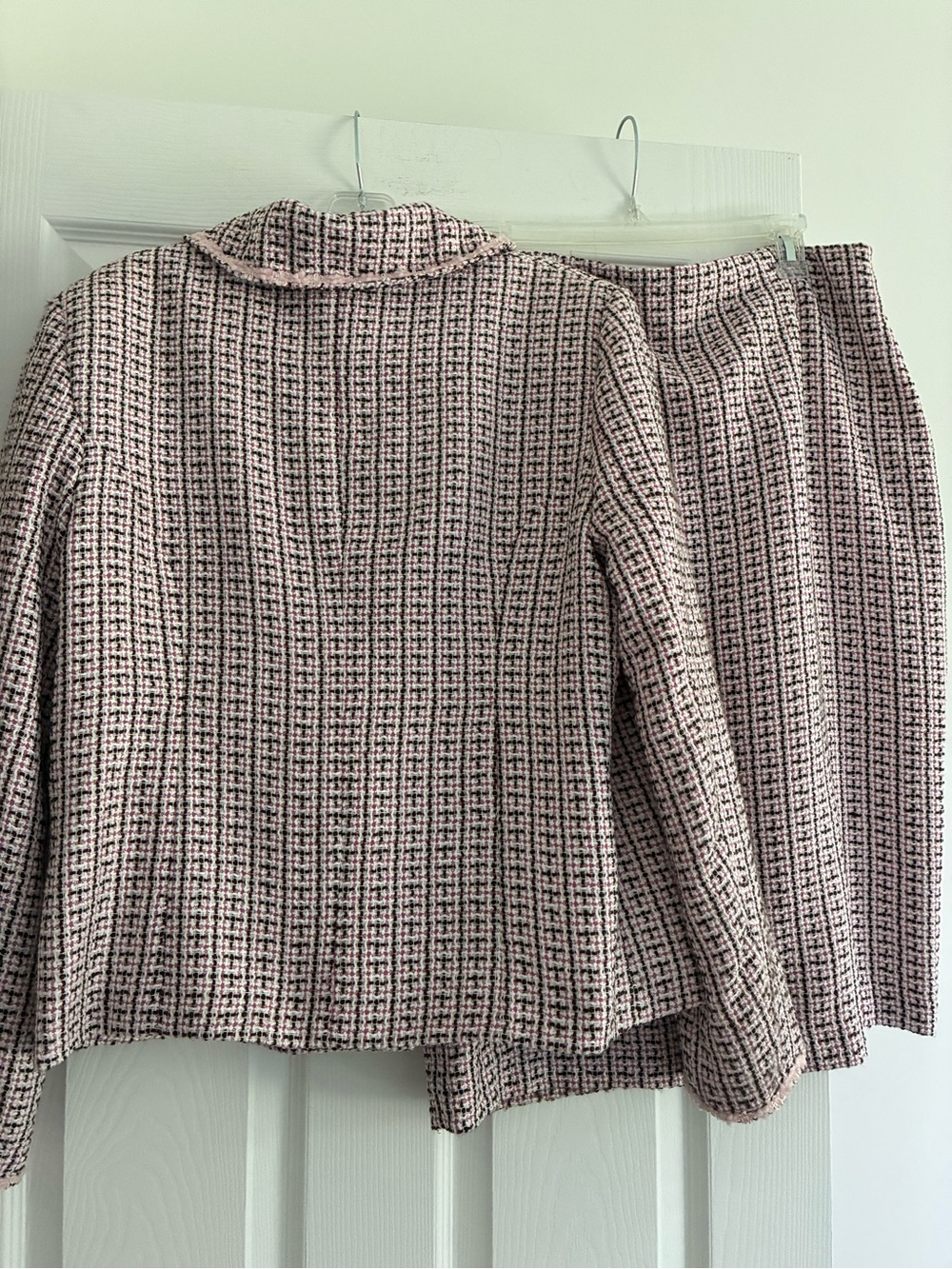 JSC Pink and Black Tweed Skirt Suit Set Size 14 - Picture 6 of 9